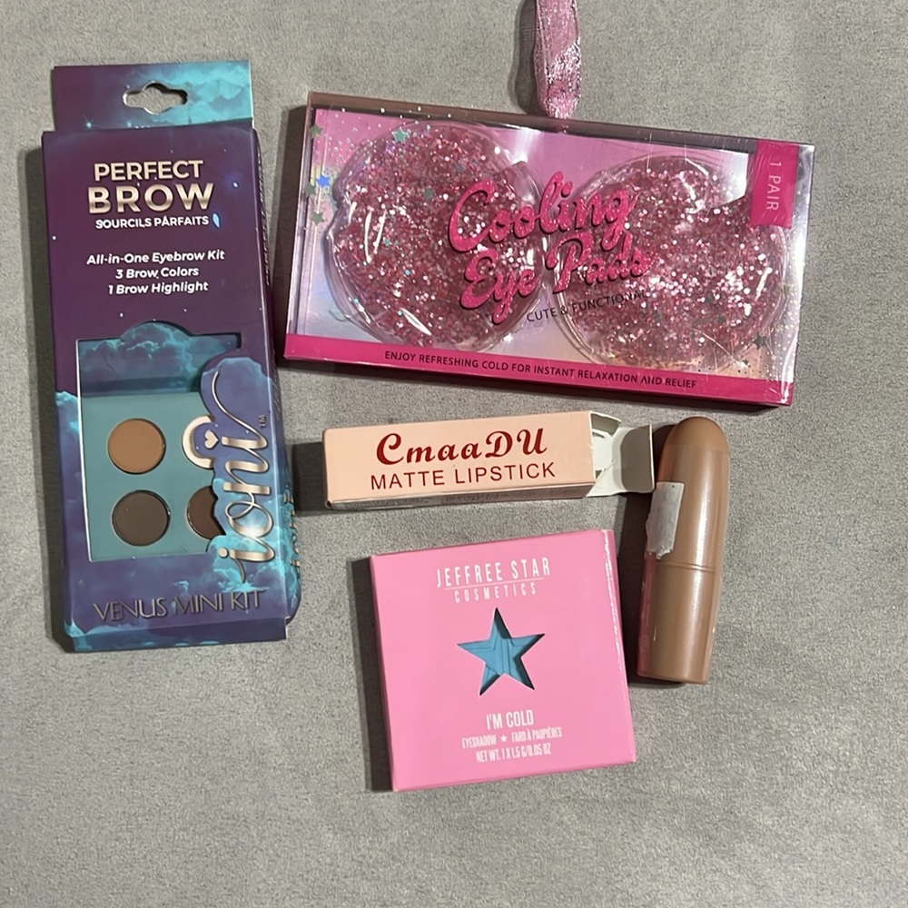 Awesome NWT makeup bundle. Eyeshadow, lipsticks, eyebrows and more.,